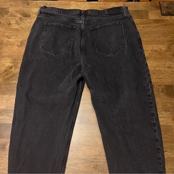 Abercrombie & Fitch The '80s Mom High Rise Jeans in Black Size 33 / 16S - Picture 8 of 8